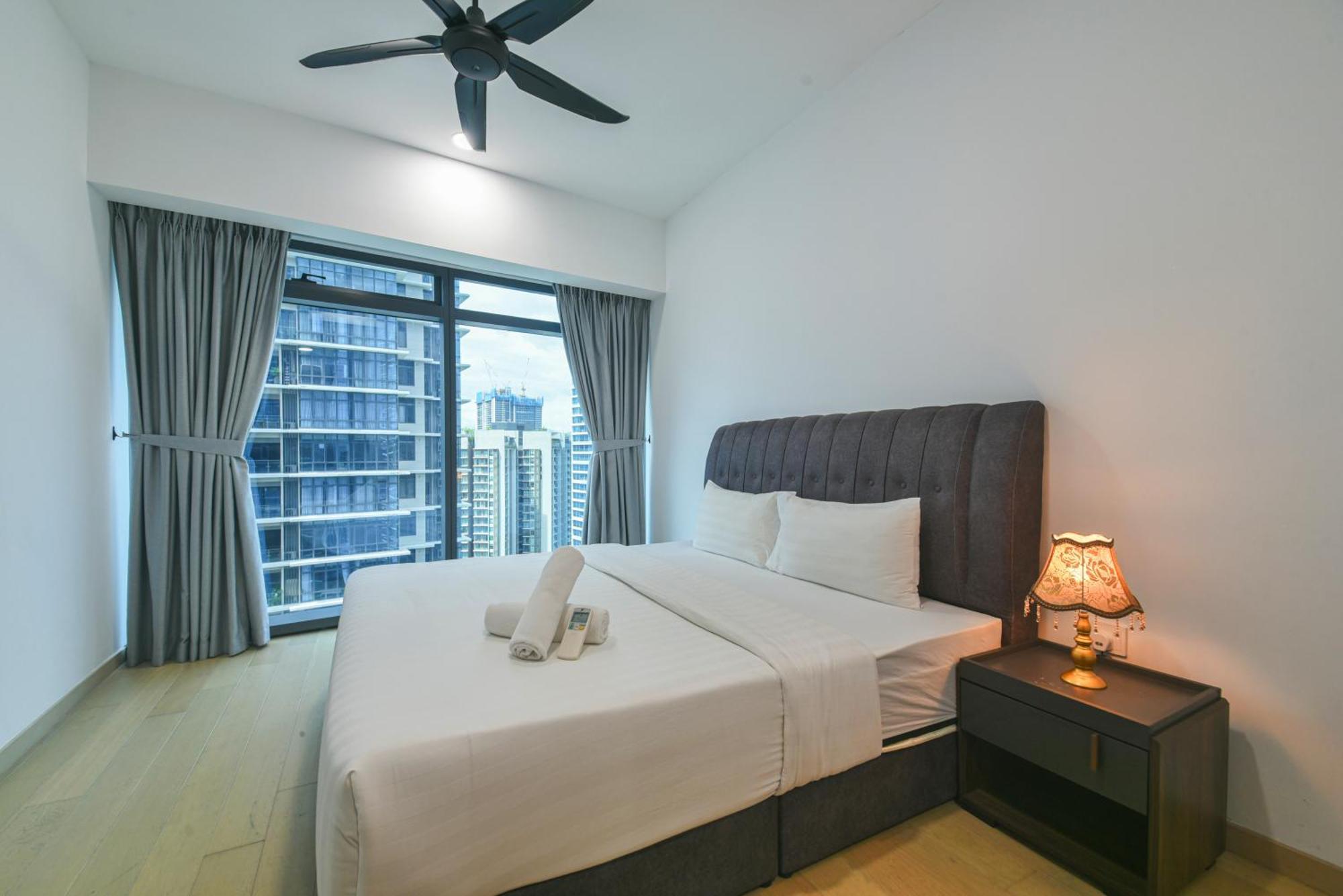 Eaton Residence Klcc Куала-Лумпур Экстерьер фото